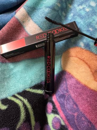 RED COOKIES Beaurer Curl Mascara Black Color Water-proof Smudge-proof Macara — 4점을 준 리뷰어가 2025년 1월 올린 사용 사진