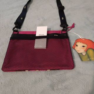 YOUKSHIMWON Wristlet Wallet for Women Smart Phone Strap Clutch — 5점을 준 리뷰어가 2021년 7월 올린 사용 사진