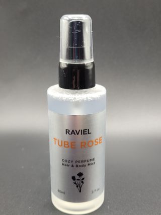 라비엘 RAVIEL 코지 퍼퓸 헤어 &amp; 바디 미스트 스프레이 2.7 fl oz(80ml), 릴리 머스크/튜브 로즈 — 5점을 준 리뷰어가 2022년 8월 올린 사용 사진