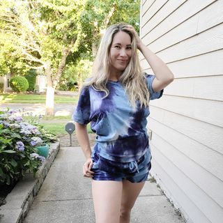 noflik Tie Dye Short Set-여성용 타이 다이 라운지 세트 — 4점을 준 리뷰어가 2021년 7월 올린 사용 사진