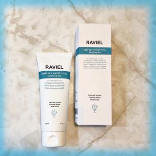 라비엘 RAVIEL 딥 씨 워터 퓨어 바이탈 수딩 젤 5.1 fl oz (150ml) 페이스 &amp; 바디, 쿨링 효과 — 5점을 준 리뷰어가 2022년 10월 올린 사용 사진