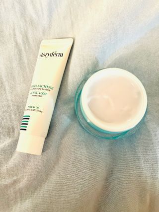[스토리덤] 타임머신 하이알 1000 30ml + 쉐이프 메모리 리페어 크림 50ml — 5점을 준 리뷰어가 2023년 7월 올린 사용 사진