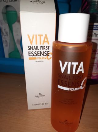 [THE SKIN HOUSE] Vita Snail First Essence — 5점을 준 리뷰어가 2022년 2월 올린 사용 사진