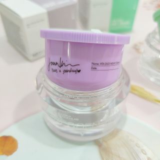 네오젠 비타 듀오 데이 나이트 크림 세트(100g) + 데이 크림(50g) + 나이트 크림(50g) — 5점을 준 리뷰어가 2022년 8월 올린 사용 사진