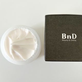 비엔디 2나우[ENG]BnD Body Whitening Underarm Cream — 5점을 준 리뷰어가 2025년 1월 올린 사용 사진