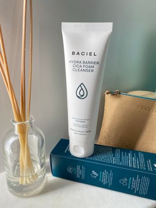 바시엘 BACIEL 바시엘 이드라 배리어 시카 폼 클렌저 120ml — 5점을 준 리뷰어가 2021년 10월 올린 사용 사진