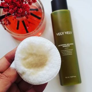 VELY VELY Artemisia Balance Essence — 5점을 준 리뷰어가 2021년 4월 올린 사용 사진