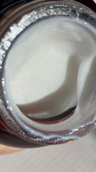 [The Skin House] Wrinkle Supreme Cream — 5점을 준 리뷰어가 2022년 11월 올린 사용 사진