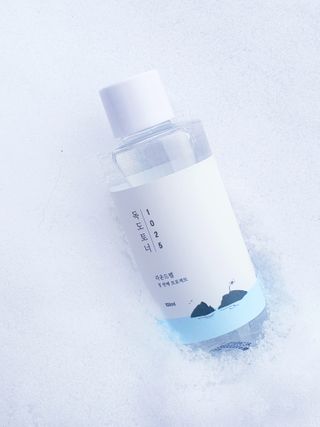 라운드 랩 1025 독도 토너 100ml — 5점을 준 리뷰어가 2021년 2월 올린 사용 사진