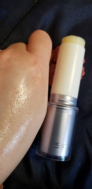 산심 명연수 멀티 스틱 밤 0.38oz 수분 스틱 집중 주름 케어 — 4점을 준 리뷰어가 2022년 11월 올린 사용 사진