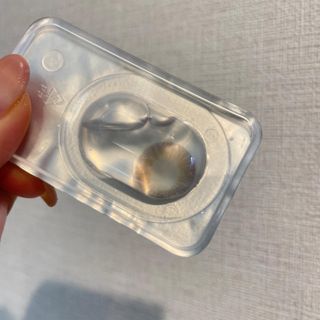 [렌시스] 이에베도 블루 베도 사용할 자연스럽게 익숙해 지 카라 콘 # 에이 린 시리즈 1 개월 용 컬러 4 색 — 5점을 준 리뷰어가 2021년 6월 올린 사용 사진