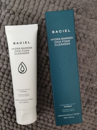 바시엘 BACIEL 바시엘 이드라 배리어 시카 폼 클렌저 120ml — 4점을 준 리뷰어가 2021년 10월 올린 사용 사진