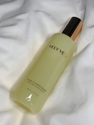 VELY VELY Yuja C-Tamin Toner — 5점을 준 리뷰어가 2021년 4월 올린 사용 사진
