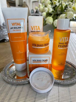 Vita Snail Trio Set [First Essence, Cream, Gel Cleanser] — 5점을 준 리뷰어가 2021년 9월 올린 사용 사진
