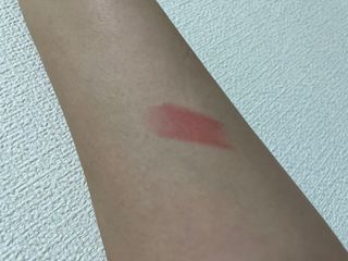 ATHE AUTHENTIC AIRY LIP BALM / 비건립밤 / 어센틱립밤 / 에어리립밤 (수정 요청) — 5점을 준 리뷰어가 2022년 8월 올린 사용 사진