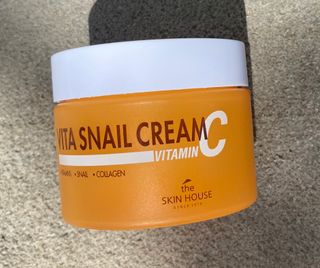 [THE SKIN HOUSE] Vita Snail Cream — 4점을 준 리뷰어가 2022년 4월 올린 사용 사진