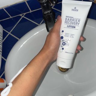 트리티스 [TREATIS] Barrier Recovery Lotion 200ml — 5점을 준 리뷰어가 2021년 2월 올린 사용 사진