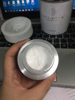 CRE8SKIN(크리에이트스킨) 화사한크림 — 5점을 준 리뷰어가 2022년 4월 올린 사용 사진