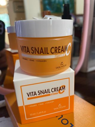[THE SKIN HOUSE] Vita Snail Cream — 5점을 준 리뷰어가 2022년 4월 올린 사용 사진