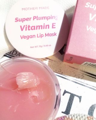 마더메이드 [어머니 만든] 슈퍼 플럼 핑 Vit E 비건 립 마스크 _E — 5점을 준 리뷰어가 2020년 12월 올린 사용 사진