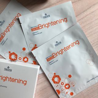 트리티스 [Treatis] Facial Sheet Mask — 5점을 준 리뷰어가 2020년 12월 올린 사용 사진