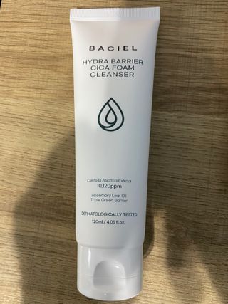 바시엘 BACIEL 바시엘 이드라 배리어 시카 폼 클렌저 120ml — 4.5점을 준 리뷰어가 2021년 9월 올린 사용 사진