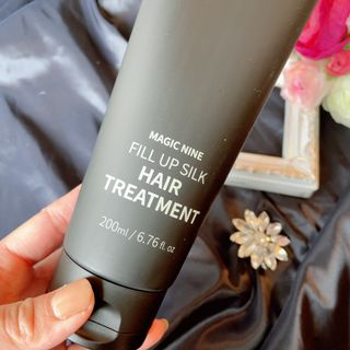 나인레스 매지나인 필 업 실크 트리트먼트 200ml 6.76 fl. 온스 유형에 남겨 — 5점을 준 리뷰어가 2022년 4월 올린 사용 사진