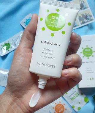 메타포레 12PM  카밍 선스크린 — 4점을 준 리뷰어가 2021년 8월 올린 사용 사진