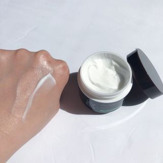 [XYCOS] Cica Green Cream (Vegan) — 3.5점을 준 리뷰어가 2022년 3월 올린 사용 사진