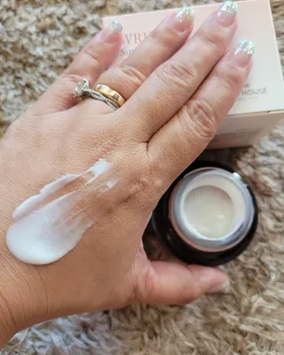 [The Skin House] Wrinkle Supreme Cream — 4점을 준 리뷰어가 2023년 1월 올린 사용 사진