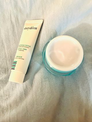 [스토리덤] 타임머신 하이알 1000 30ml + 쉐이프 메모리 리페어 크림 50ml — 5점을 준 리뷰어가 2023년 7월 올린 사용 사진