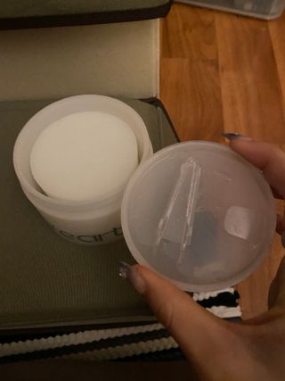 오어스 마일드 카밍 순진 비건 토너 패드 포 페이스 모이스처라이징 &amp; 수딩 — 5점을 준 리뷰어가 2023년 1월 올린 사용 사진