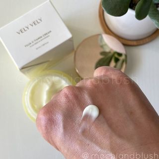VELY VELY Yuja C-tamin Cream — 5점을 준 리뷰어가 2021년 4월 올린 사용 사진