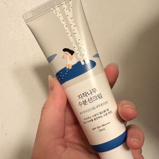 Round Lab Birch Juice Moisturizing Sunscreen — 4점을 준 리뷰어가 2024년 5월 올린 사용 사진