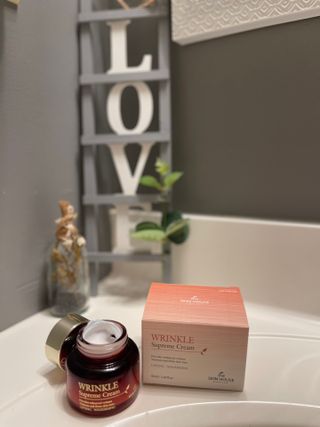 [The Skin House] Wrinkle Supreme Cream — 5점을 준 리뷰어가 2022년 11월 올린 사용 사진