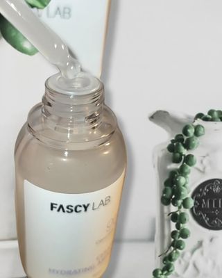 파시랩 USA_[FASCY LAB] 세라마이드 하이드레이팅 앰플 — 5점을 준 리뷰어가 2022년 1월 올린 사용 사진
