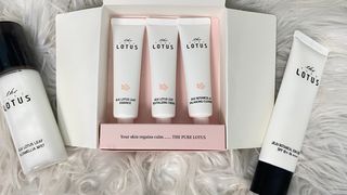 더 퓨어 로터스 제주 식물 선크림 / 제주 연잎 &amp; 동백 미스트 / 순수한 연꽃 어메니티 세트 — 5점을 준 리뷰어가 2022년 7월 올린 사용 사진