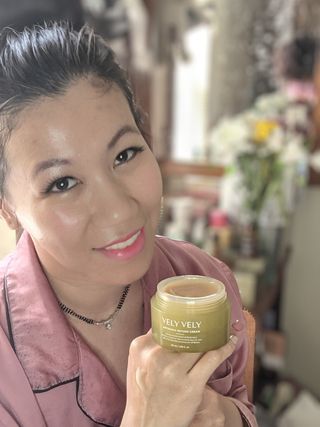 VELY VELY Artemisia Return Cream — 4.5점을 준 리뷰어가 2021년 4월 올린 사용 사진