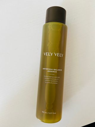 VELY VELY Artemisia Balance Essence — 5점을 준 리뷰어가 2021년 4월 올린 사용 사진