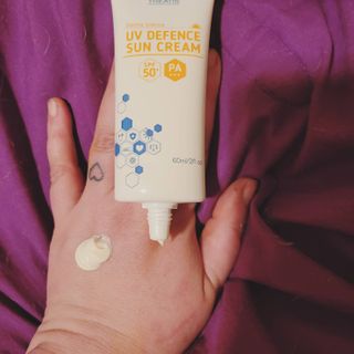 트리티스 US [TREATIS] UV Defence Sun Cream PA+++ / SPF50+ — 5점을 준 리뷰어가 2021년 2월 올린 사용 사진