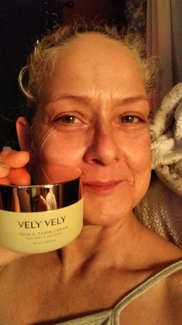 VELY VELY Yuja C-tamin Cream 리뷰 사진