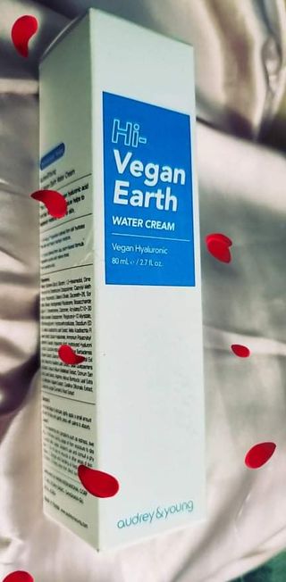 오드리앤영 하이 비건 얼스 워터 크림 80g — 5점을 준 리뷰어가 2021년 8월 올린 사용 사진