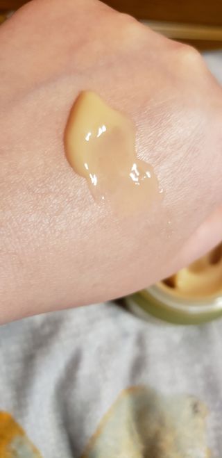 VELY VELY Artemisia Return Cream — 4점을 준 리뷰어가 2021년 4월 올린 사용 사진