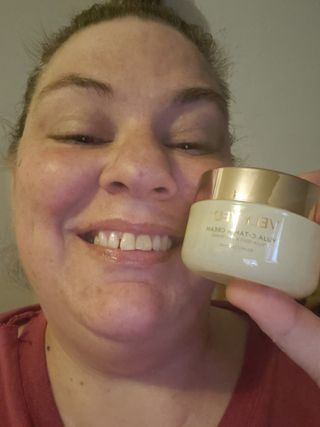 VELY VELY Yuja C-tamin Cream — 5점을 준 리뷰어가 2021년 4월 올린 사용 사진