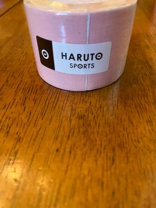 HARUTO 하루토 라이프 UP 엑스트라 센서티브 키네시올로지 테이프 — 5점을 준 리뷰어가 2023년 5월 올린 사용 사진