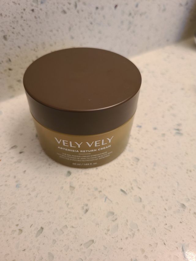VELY VELY Artemisia Return Cream 리뷰 사진