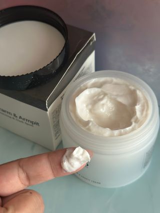비엔디 2나우[ENG]BnD Body Whitening Underarm Cream — 2.5점을 준 리뷰어가 2024년 11월 올린 사용 사진