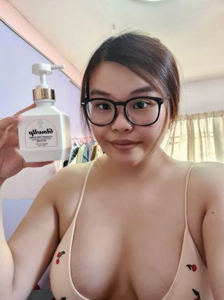메디픽미 글로우업 인샤워 톤업밀크 300g 바디톤업크림 인샤워톤업 — 5점을 준 리뷰어가 2021년 11월 올린 사용 사진