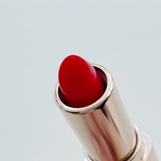 ATHE AUTHENTIC AIRY LIP BALM / 비건립밤 / 어센틱립밤 / 에어리립밤 (수정 요청) — 5점을 준 리뷰어가 2022년 7월 올린 사용 사진