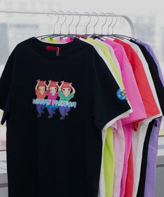 YOUK SHIM WON 여성용 귀여운 그래픽 티셔츠 캐주얼 혼 티셔츠 — 5점을 준 리뷰어가 2021년 6월 올린 사용 사진